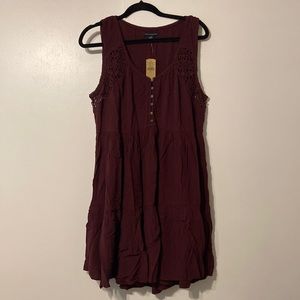 Tank top dress with lace detail